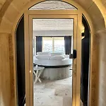 Be Still Alexa Smart Luxury Escape Adults Only فندق *