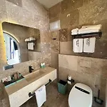 Be Still Alexa Smart Luxury Escape Adults Only نفسهير