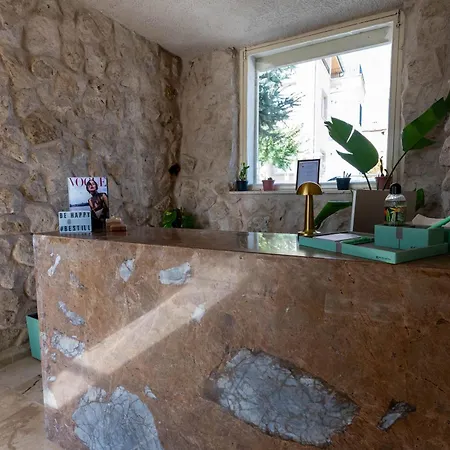 Hotel Be Still Alexa Smart Luxury Escape Adults Only *