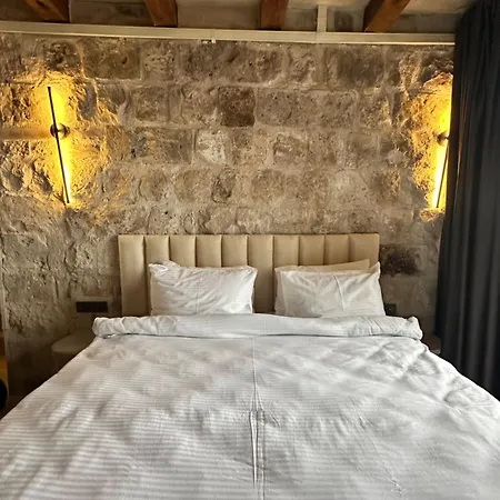 Be Still Alexa Smart Luxury Escape Adults Only